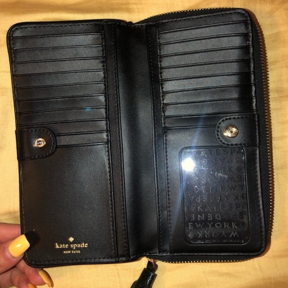 Kate spade wallet - Picture 2 of 4